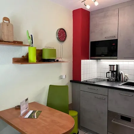 An Der Wurmbergseilbahn Mit Balkon